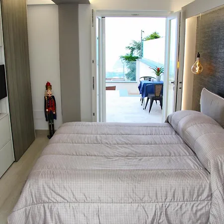En Bedroom Blue Moon Bed & Breakfast Piano di Sorrento
